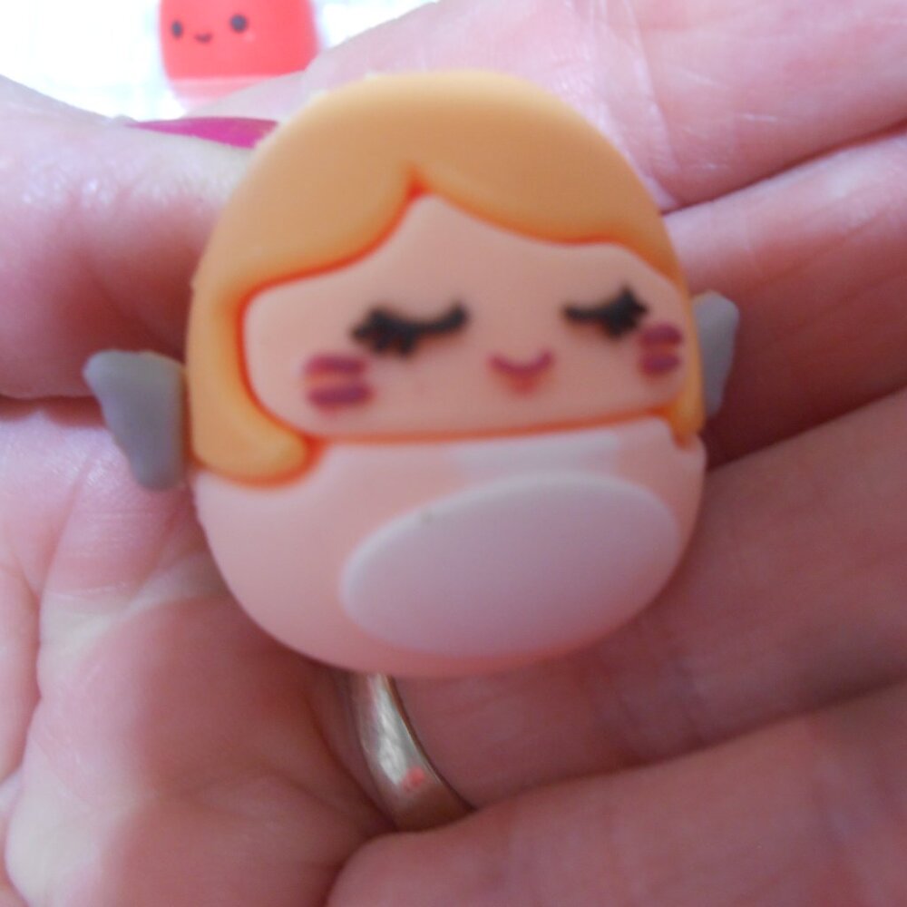 SQUISHMALLOWS MICROMALLOWS 12 PCS CHRISTMAS ADVENT HOLIDAY CALENDAR BOX 🎄👸👦 - Picture 7 of 14